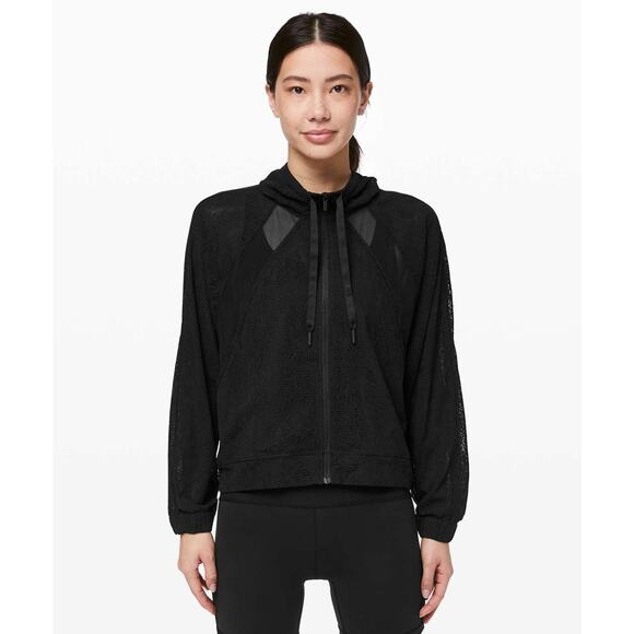 lululemon athletica Jackets & Blazers - Lululemon In Depth Jacket Lace Combo Black Edition RARE Athletic Size 6 EUC